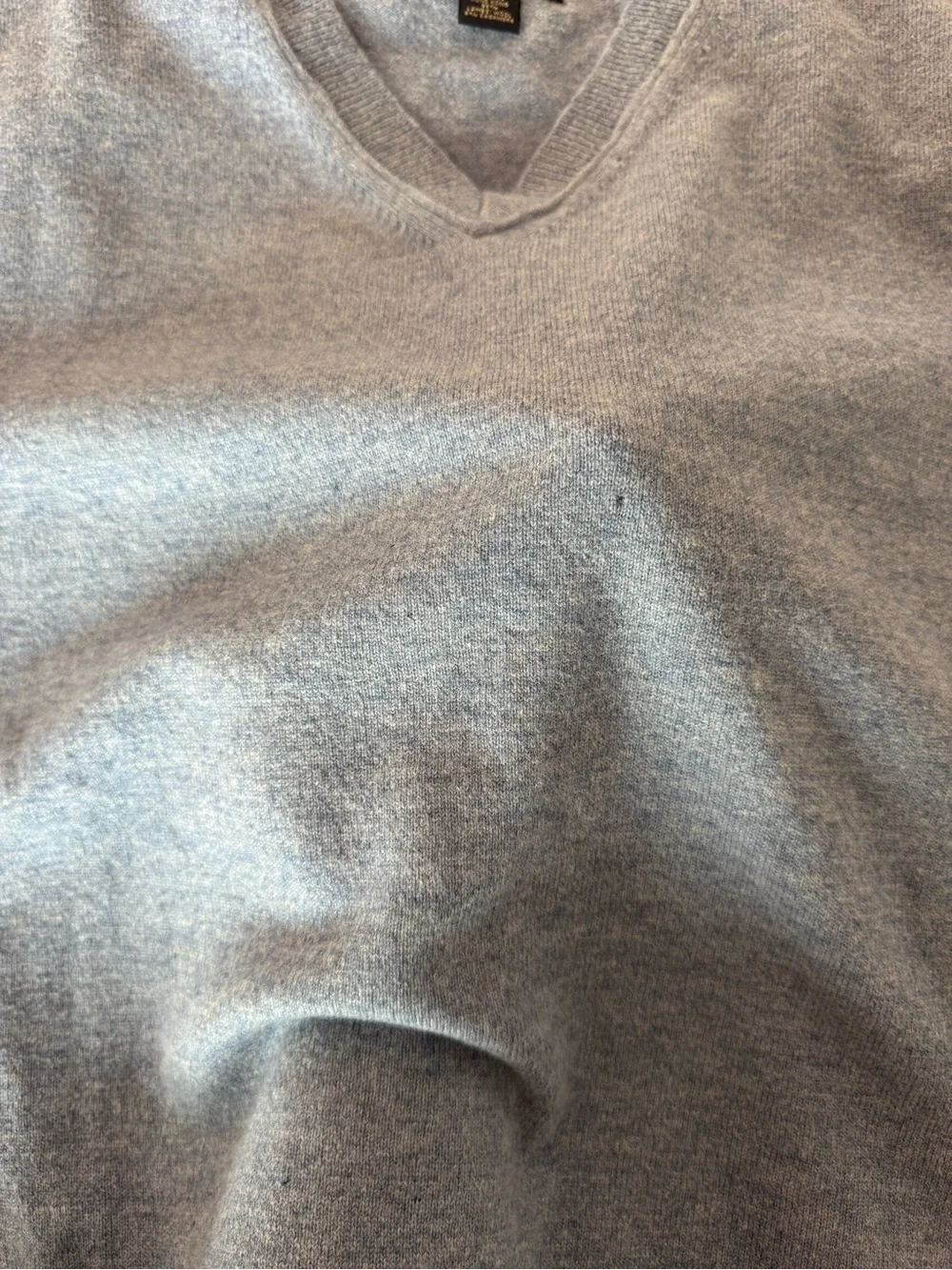 Banana Republic Men's V-Neck Sweater - Slate Blue Vintage Cashmere and Lambswool